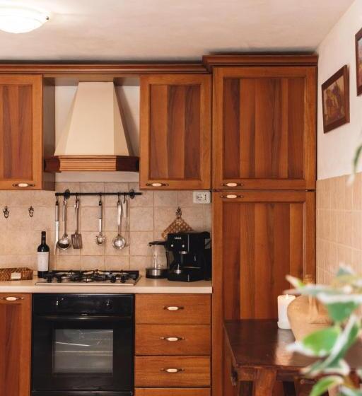 شقة 3 غرف, Masseria Montanaro