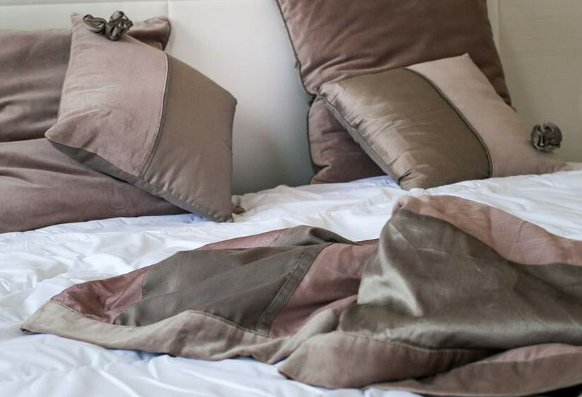 Quarto Estandar, Scrovegni Room & Breakfast