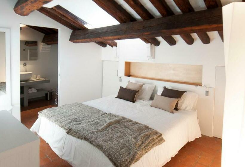 Quarto Quádruplo Estandar, Scrovegni Room & Breakfast