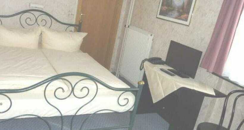 标准单人间, Am Markt Sankt Goar