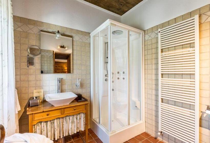 جناح جونيور, Chalet Bragard