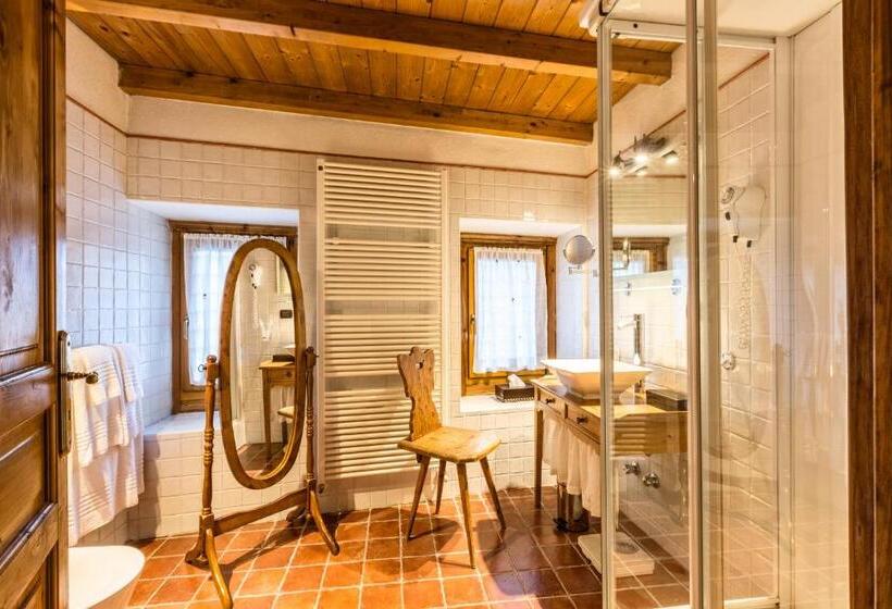 غرفة عائلية, Chalet Bragard