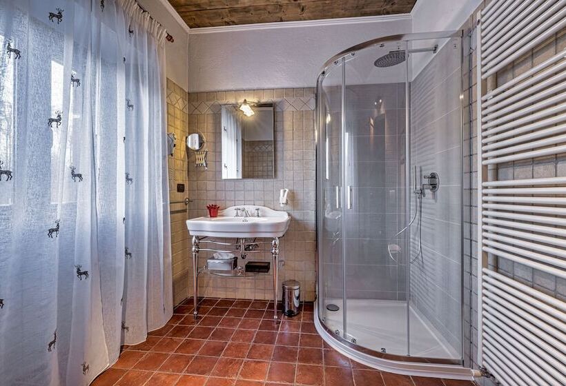 جناح جونيور, Chalet Bragard