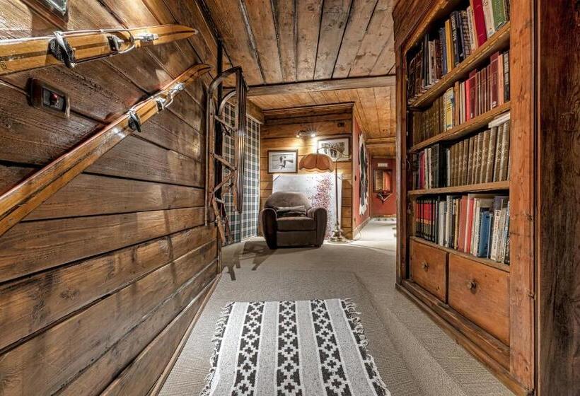 جناح جونيور, Chalet Bragard