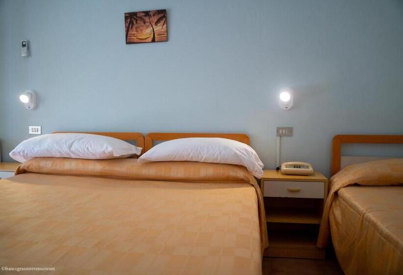 غرفة عائلية, Quattropalme