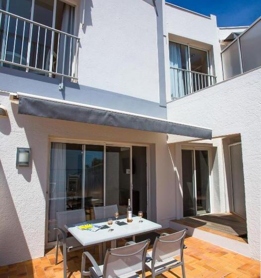 オーシャンビュージュニアスイート, Roc