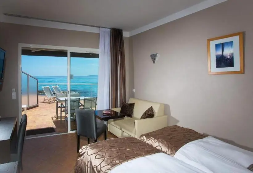 Junior Suite Vista Mar, Roc