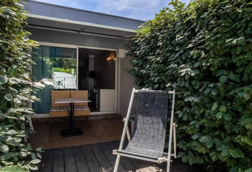 Habitació Estàndard Vista Jardí, Roc
