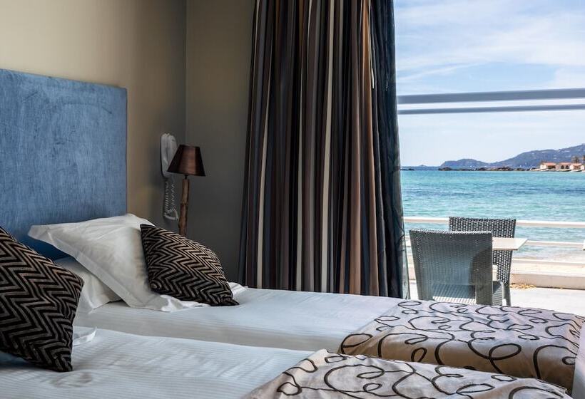 オーシャンビューファミリールーム, Roc