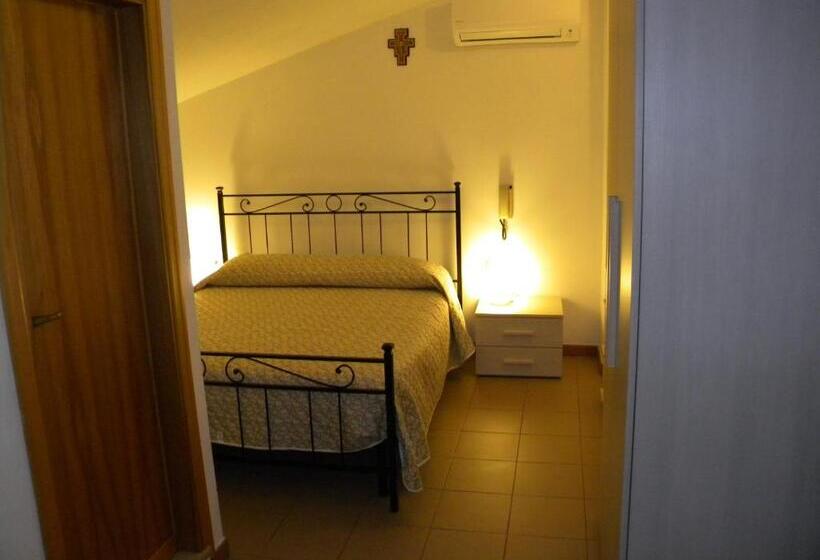 اتاق استاندارد سه نفره, La Casina Appartamento Assisi