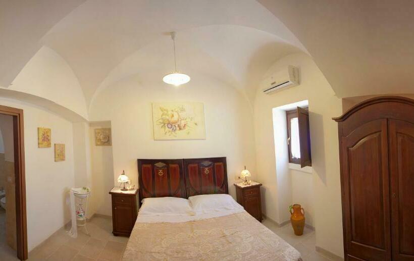 标准间, Coppola Di Seta