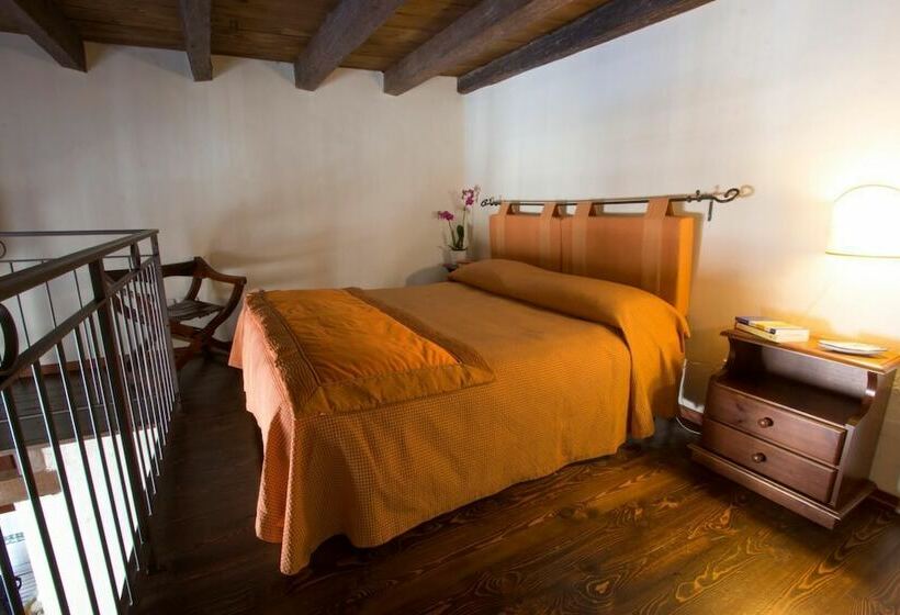 Люкс, Le Case Di Sottovento