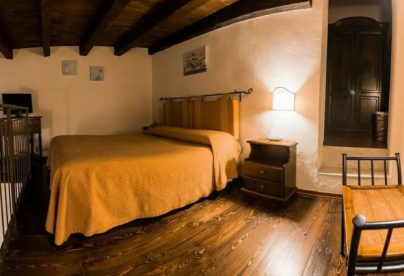Sviitti, Le Case Di Sottovento