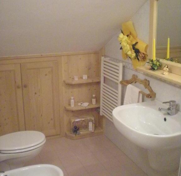 スタンダード4人部屋, Maso Pin