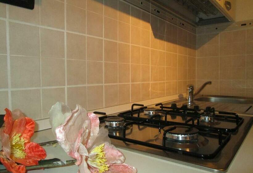 Апартаменты 2 Спальни, Orchidea