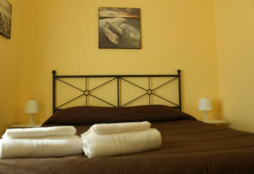 اتاق استاندارد, Terrazza Sul Rabato