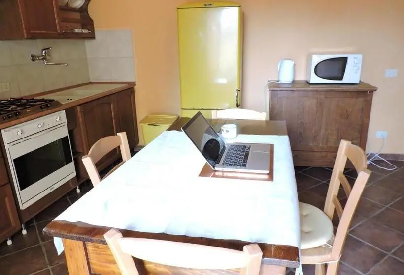 Huoneisto 1 Makuuhuone, Casale Fedele Family Relax B&b Vicino Al Borgo