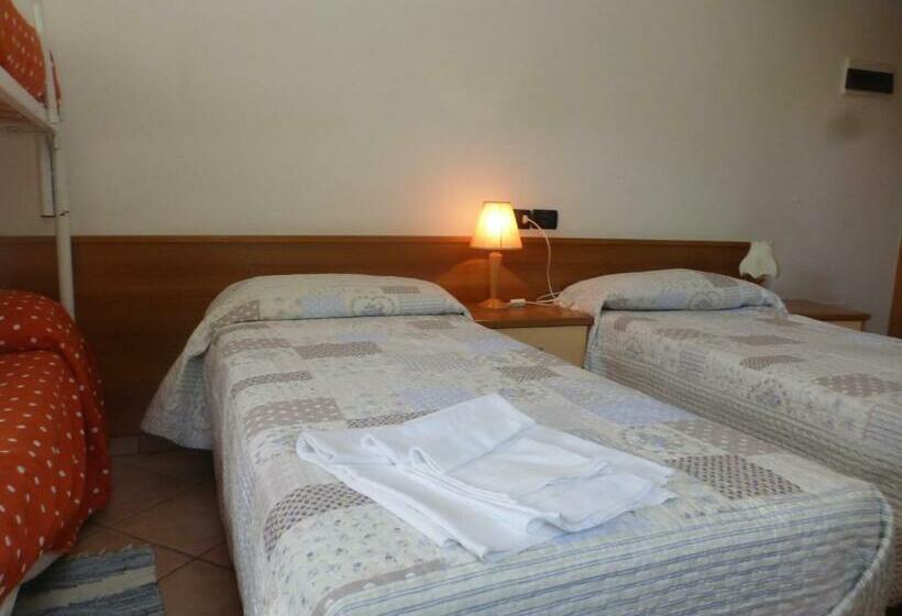 Номер Стандарт, Al Casolare