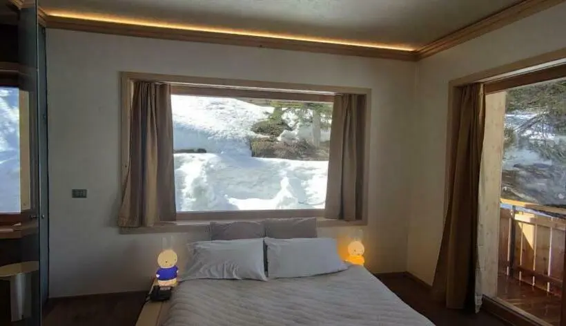 レイクビュースタンダードルーム, Albergo Chalet Lago Antorno