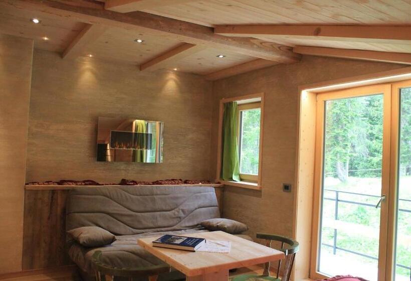 Полулюкс Вид на Горы, Albergo Chalet Lago Antorno
