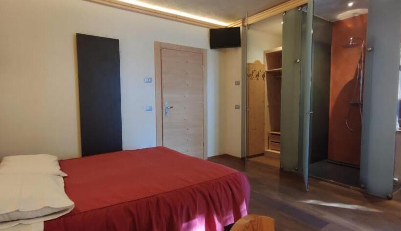 Номер Стандарт, Albergo Chalet Lago Antorno