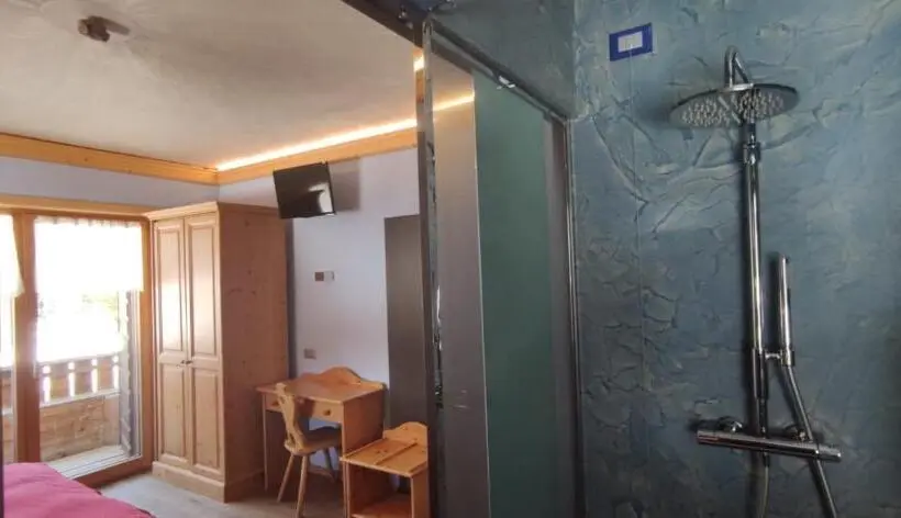スーペリアールーム, Albergo Chalet Lago Antorno