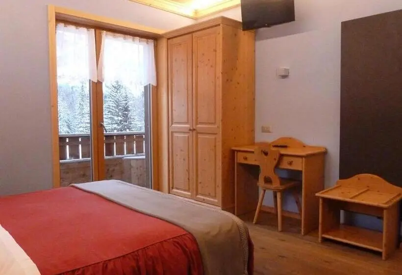 スーペリアールーム, Albergo Chalet Lago Antorno