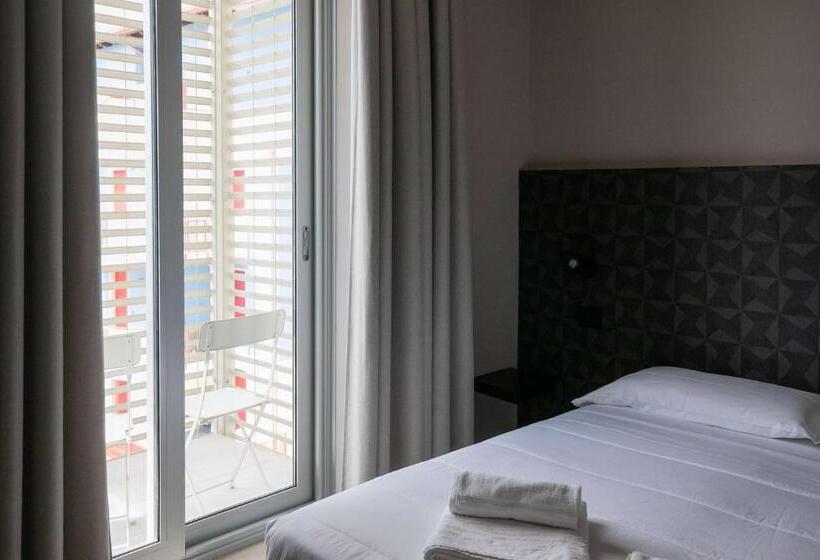 バルコニー付きスタンダードルーム, Benvenuto