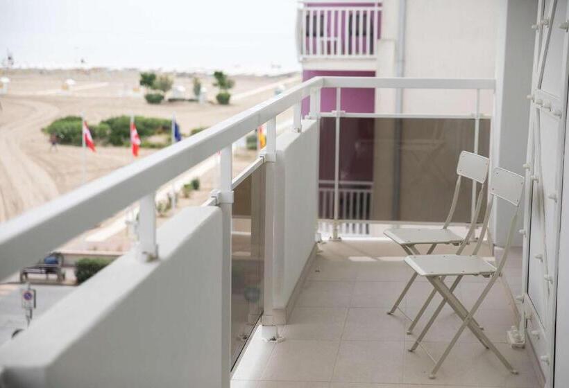 オーシャンビュースタンダードルーム, Benvenuto