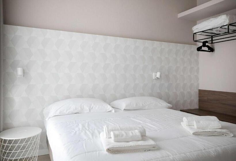 オーシャンビューファミリールーム, Benvenuto