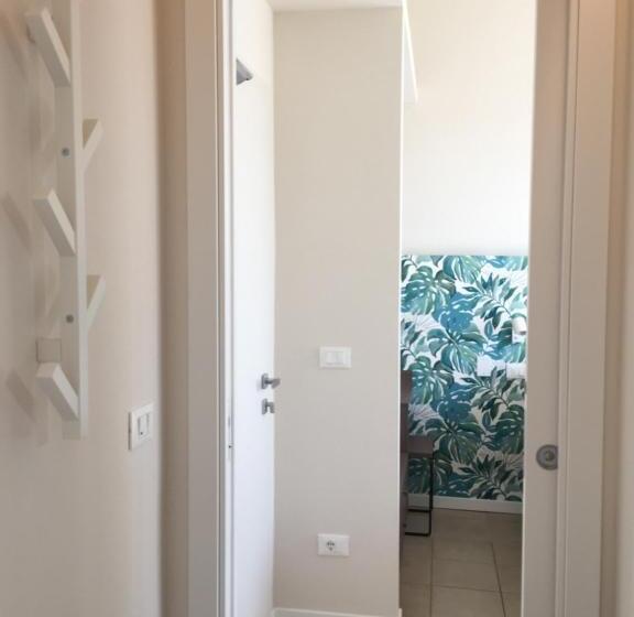 1ベッドルームアパートメントをつなぐ, Benvenuto