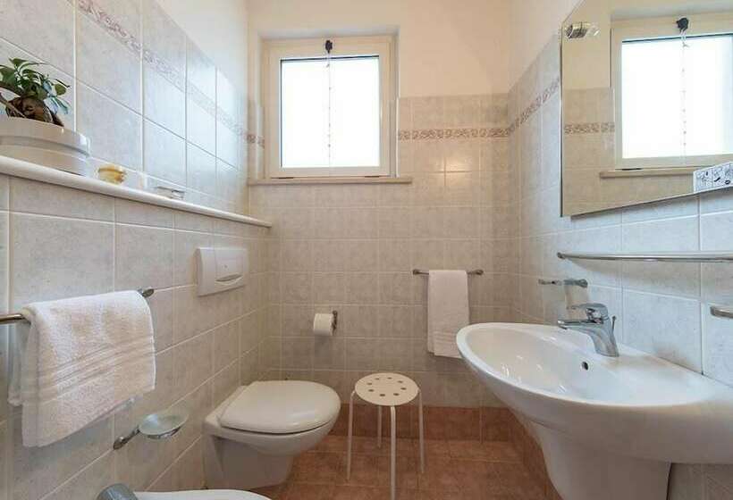 Номер Стандарт, Ristorante Hotel Lucia   100 Mt Dal Mare