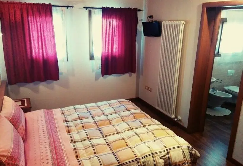 スタンダードルーム, B&b Al Lauro
