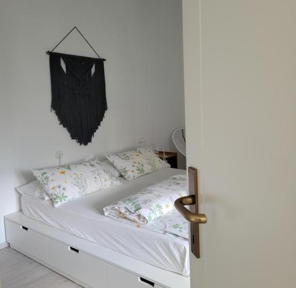 חדר סטנדרט חדר אמבטיה משותף, B&b Dal Nonno