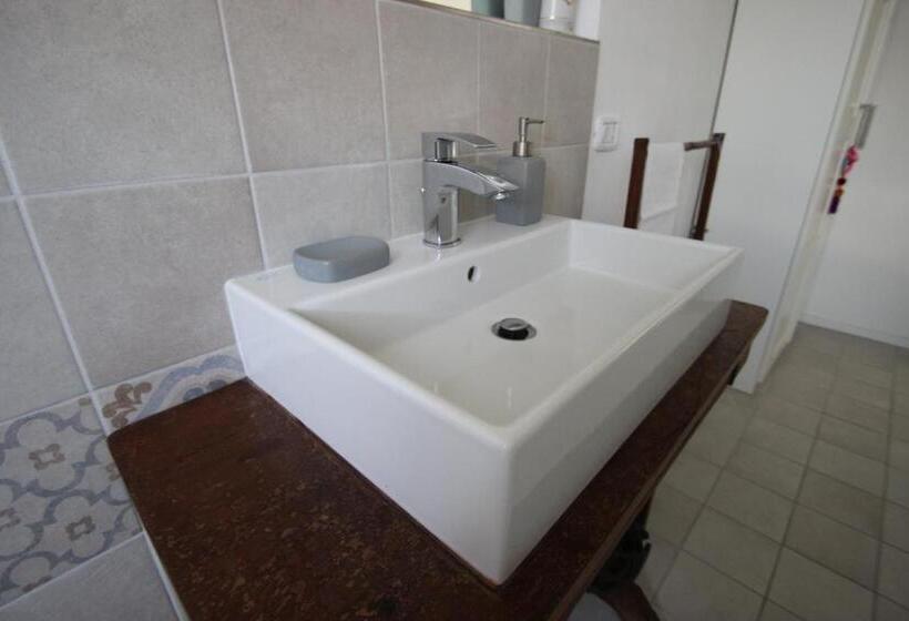 חדר משפחתי, B&b Dal Nonno