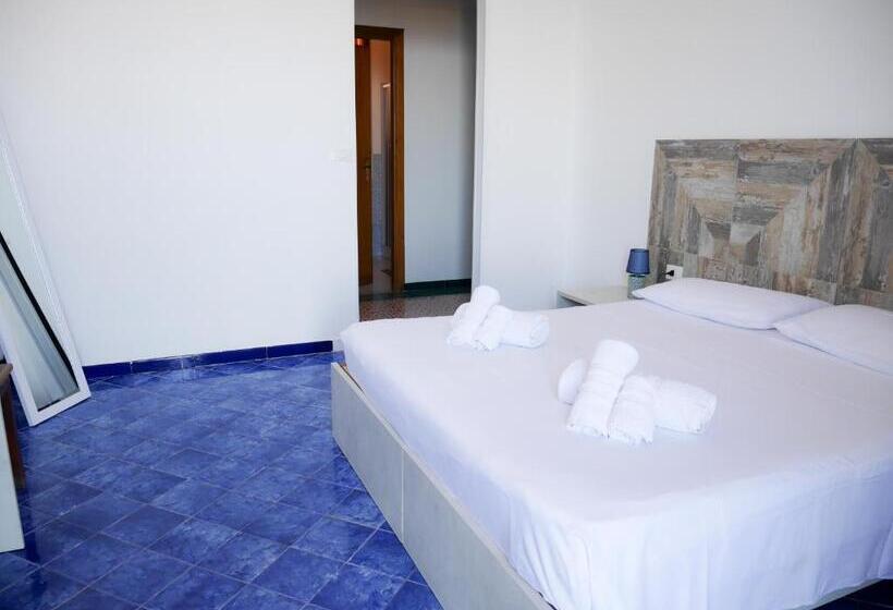 스탠다드 발코니 룸, Al Vecchio Pontile Bed And Breakfast