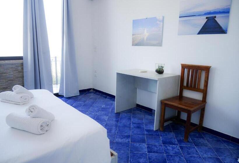 스탠다드 발코니 룸, Al Vecchio Pontile Bed And Breakfast