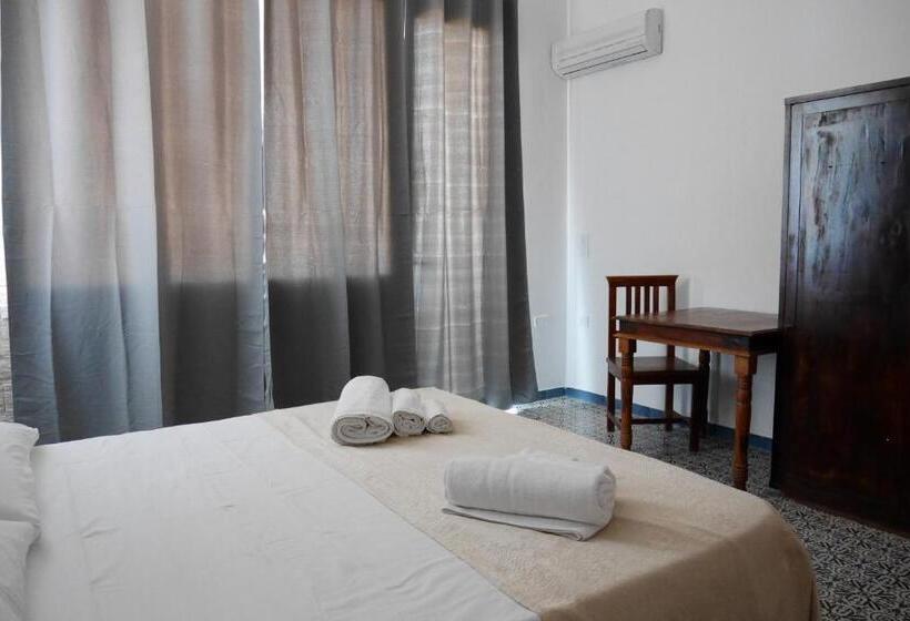 스탠다드 발코니 룸 바다 전망, Al Vecchio Pontile Bed And Breakfast