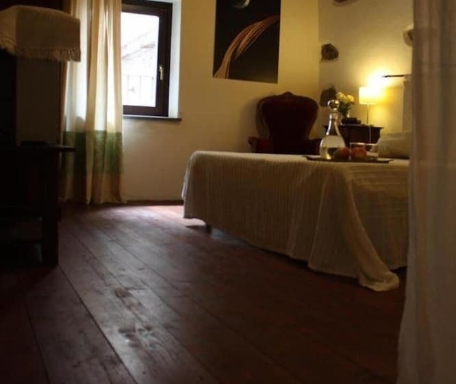 סוויטה, Il Lupo Rosso