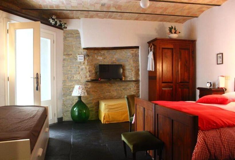 شقة غرفة واحدة, Il Tomolo