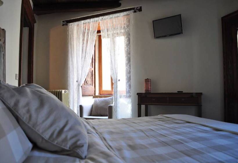 غرفة قياسية ثلاثية, Il Tomolo