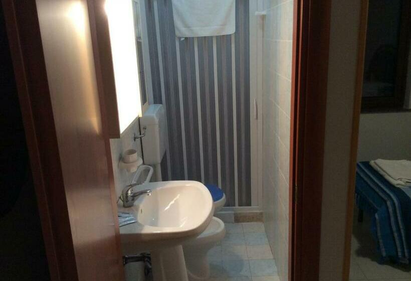 غرفة قياسية ثلاثية, Orlando Vacanze Camere