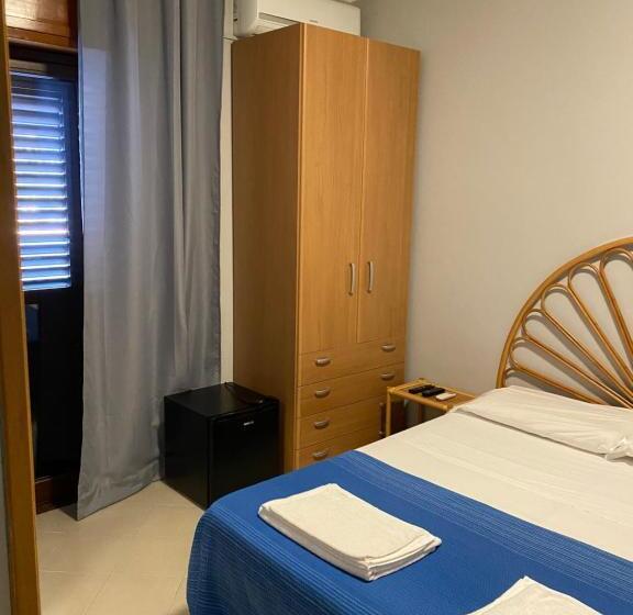 غرفة قياسية ثلاثية, Orlando Vacanze Camere