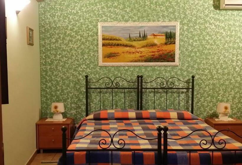 Номер Стандарт, Pineta Monserrato