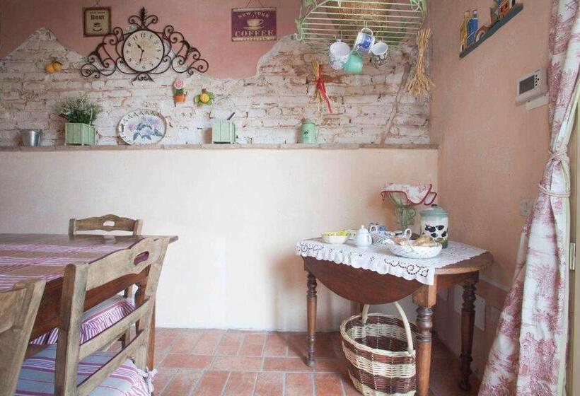 Номер Deluxe с Балконом, Rosalimone B&b