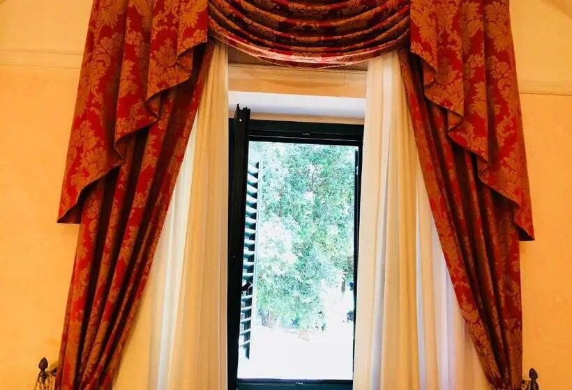 Standard room with outdoor bath, Villa Berghella