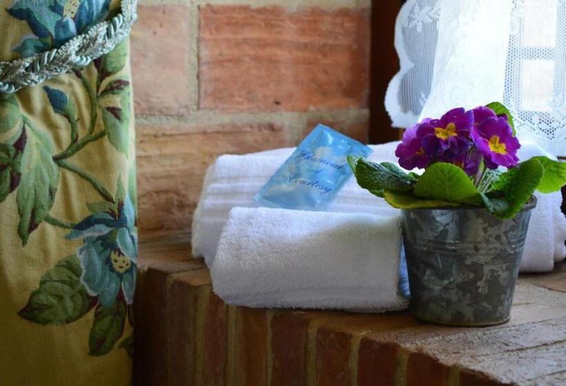 Четырехместный Номер Стандарт Вид на Море, Villa Quiete