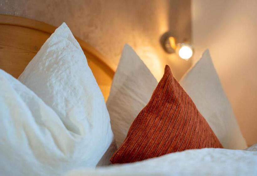 Номер Стандарт, Garni Kostner