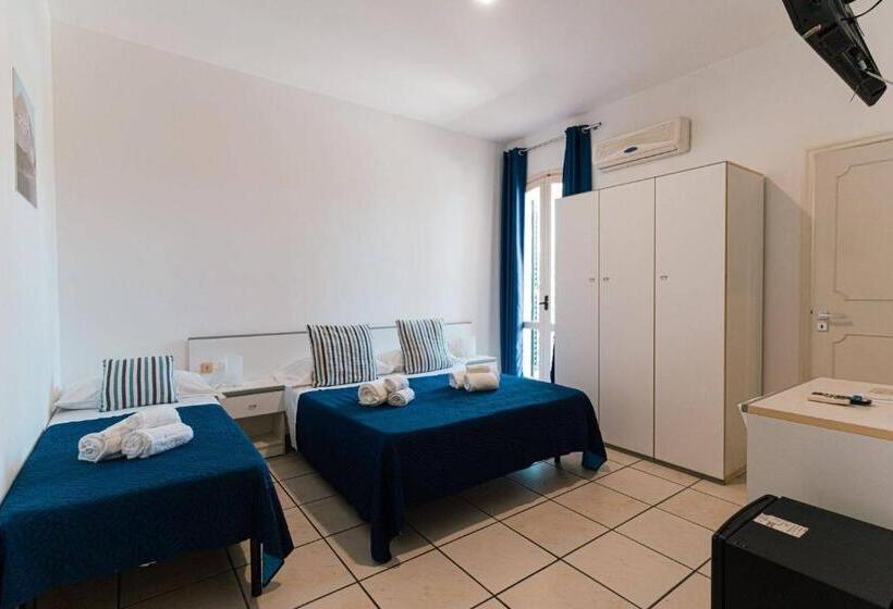 חדר סטנדרט עם מרפסת, Le Dune