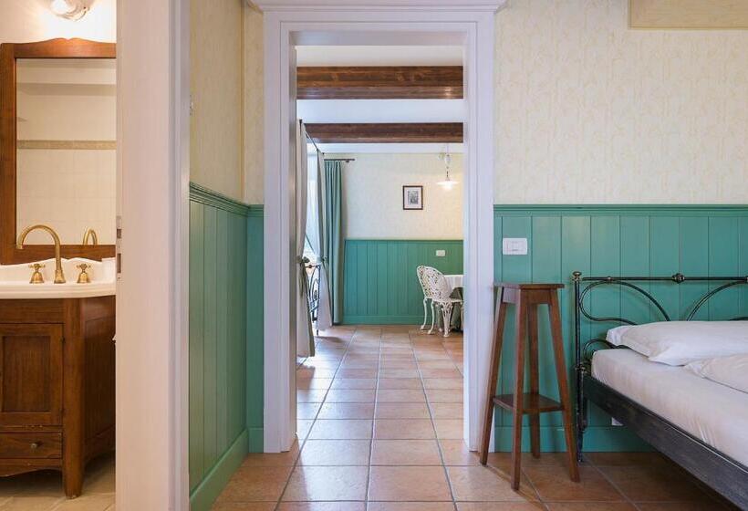 غرفة قياسية ثلاثية, Quinz   Locanda Al Lago